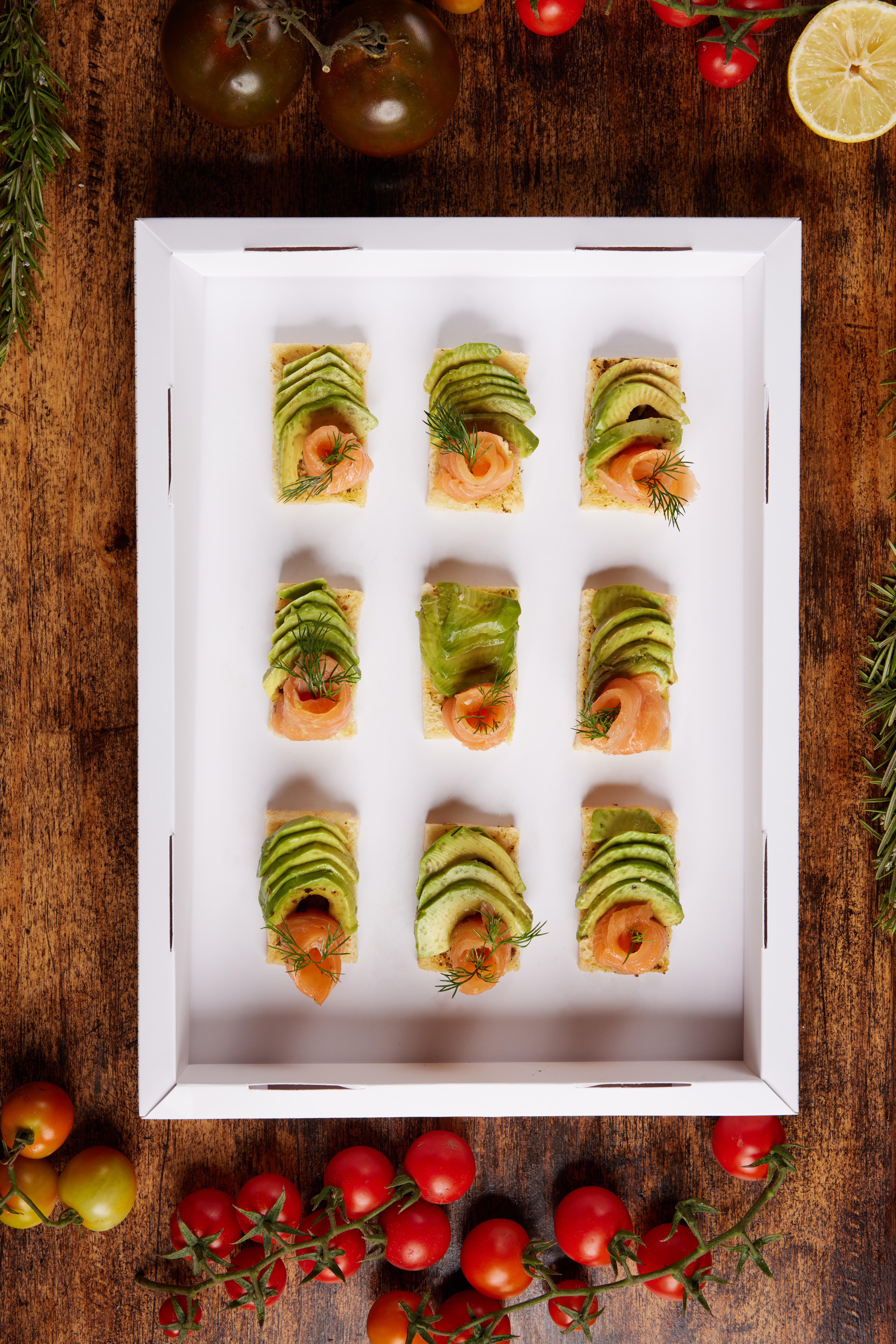 Bruschettas de Salmón Ahumado & Palta